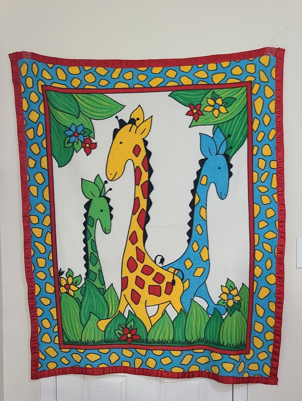 Kids Giraffe Print Wall Tapestry - Multicolor